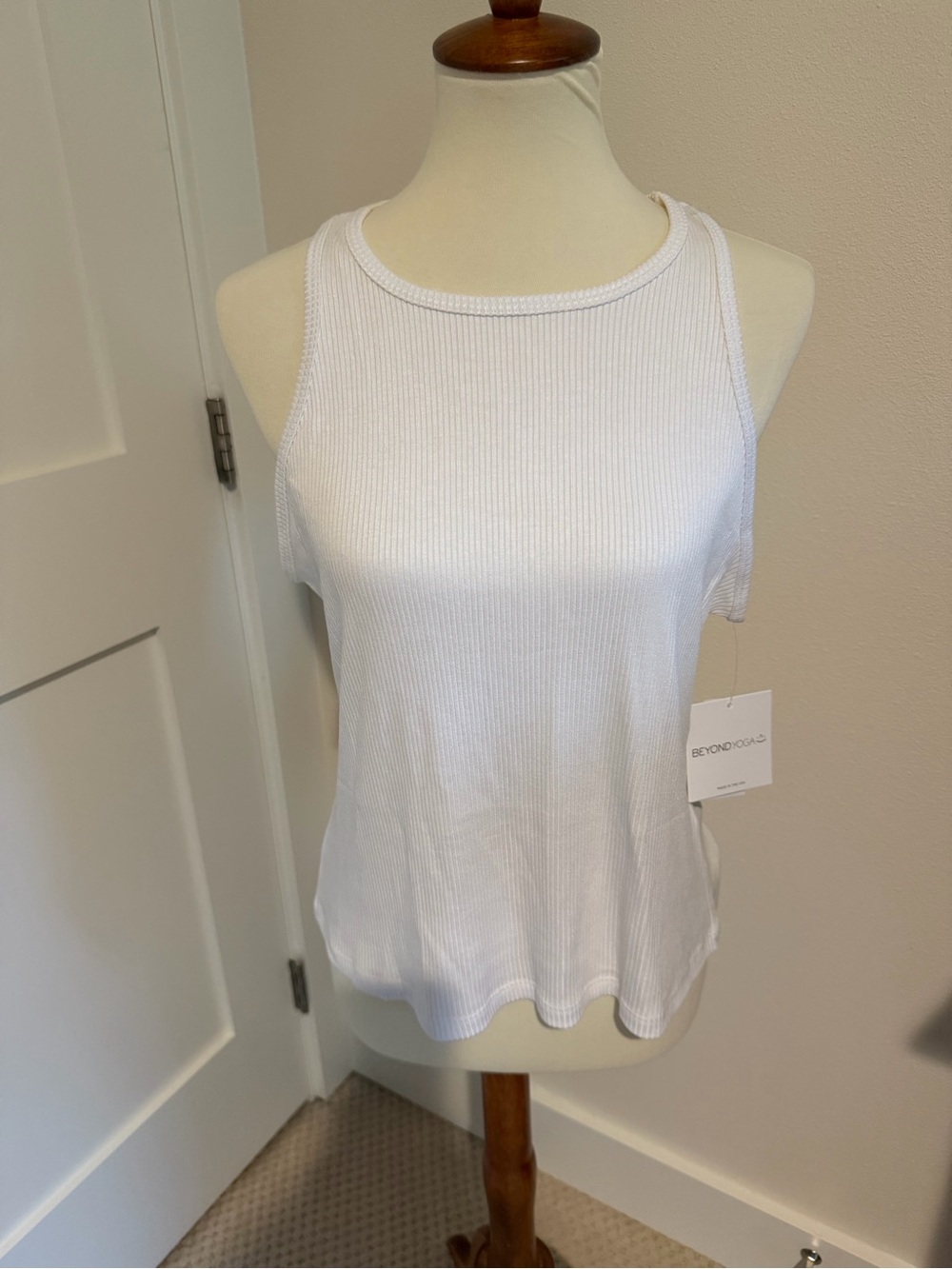 Beyond Yoga Ribbed White Scoop Neck Tank